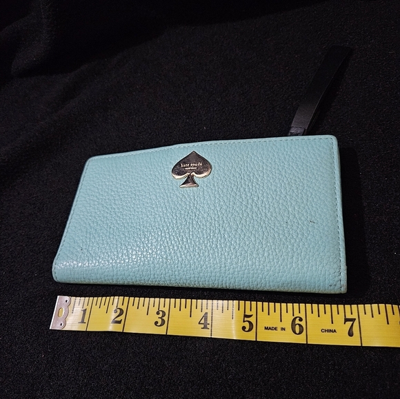Kate Spade Mint Green Bi-Fold Wallet - Picture 9 of 12